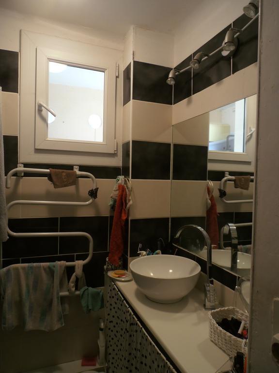 Cosy Nimes Apartment Екстериор снимка