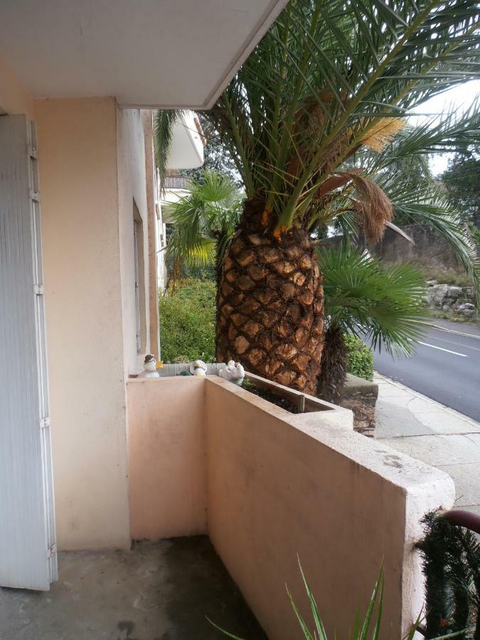 Cosy Nimes Apartment Екстериор снимка